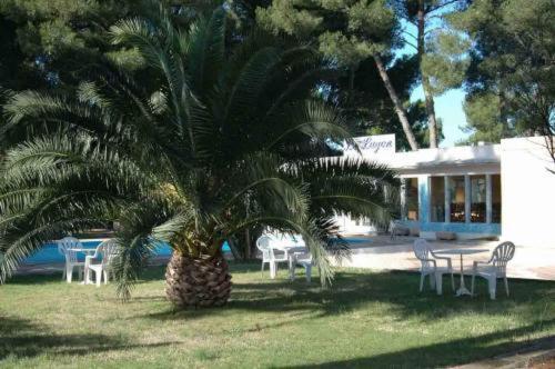 איסטרס Cit'Hotel Le Mirage מראה חיצוני תמונה