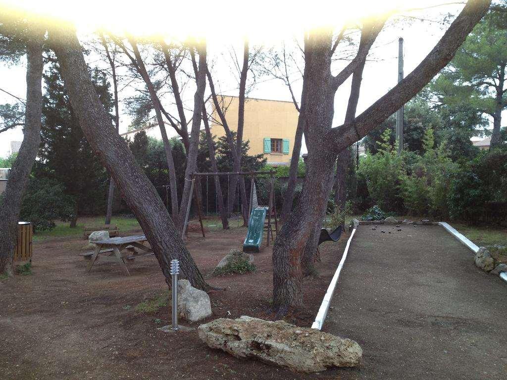 איסטרס Cit'Hotel Le Mirage מתקנים תמונה