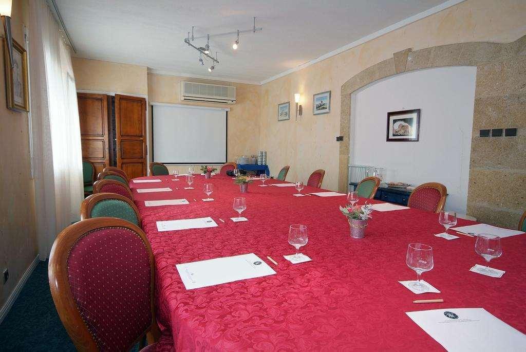 איסטרס Cit'Hotel Le Mirage מראה חיצוני תמונה
