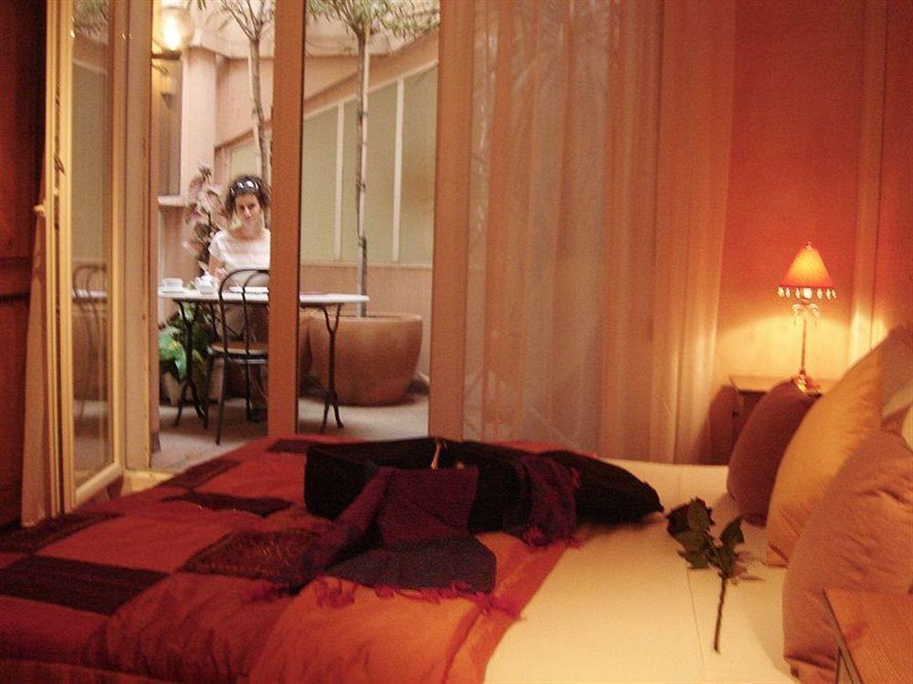 איסטרס Cit'Hotel Le Mirage מראה חיצוני תמונה