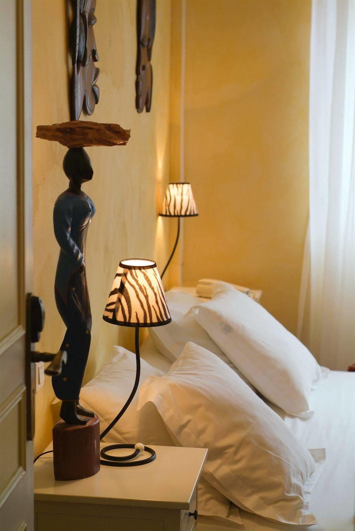 איסטרס Cit'Hotel Le Mirage מראה חיצוני תמונה